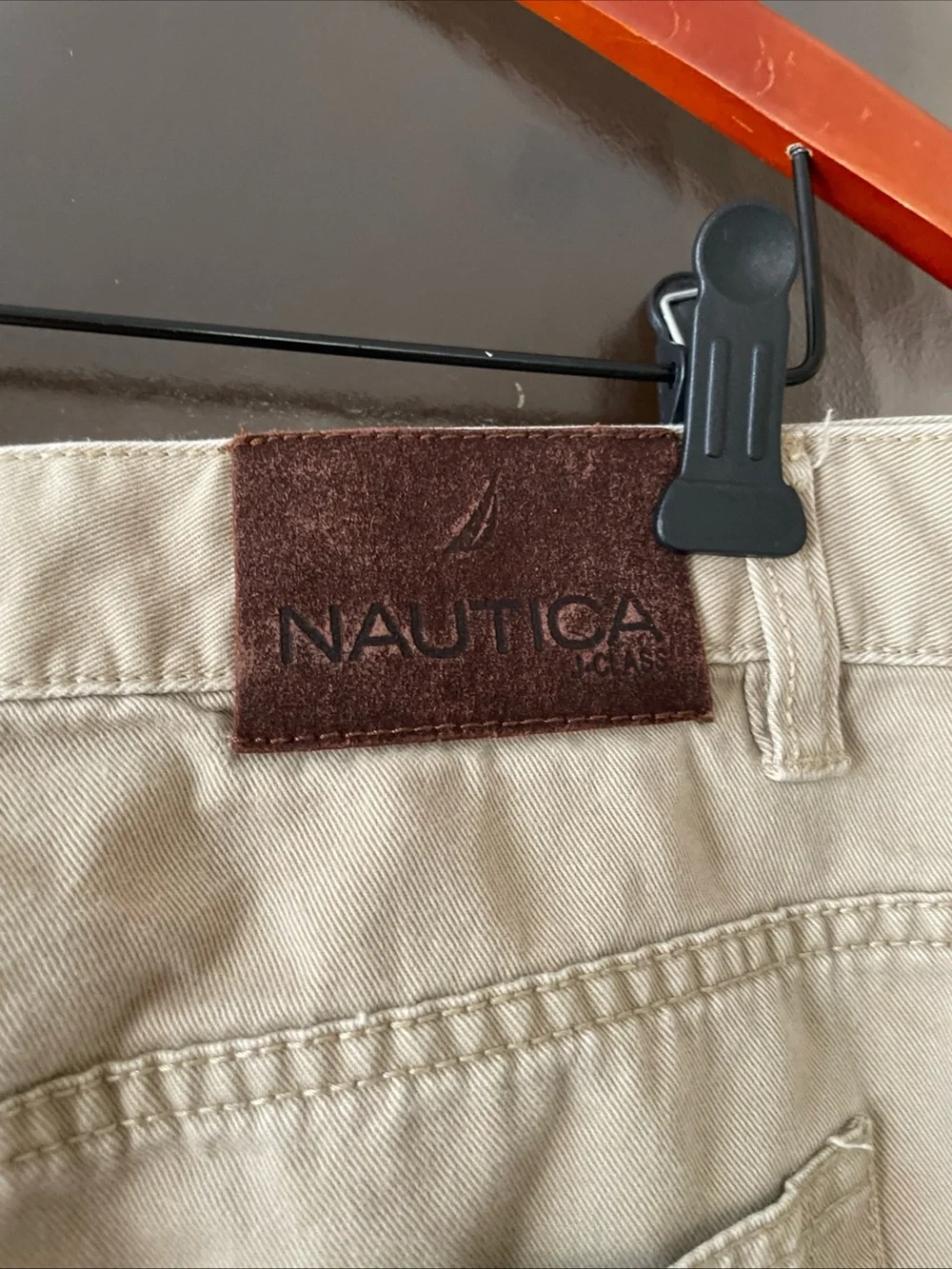 Men’s Nautica Relaxed Fit flat front Tan khakis size 36 Waist X 30 Inseam